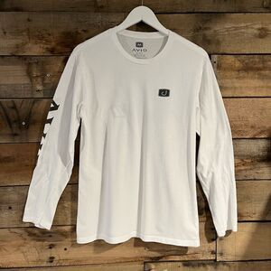 AVID white long sleeve fishing T - M - 🙂3/$15